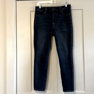 American Eagle Outfitters stretch high rise jegging 10 short